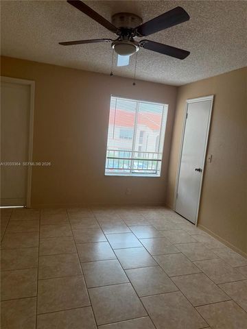 3350 N Pinewalk Drive N 1427, Margate, FL 33063