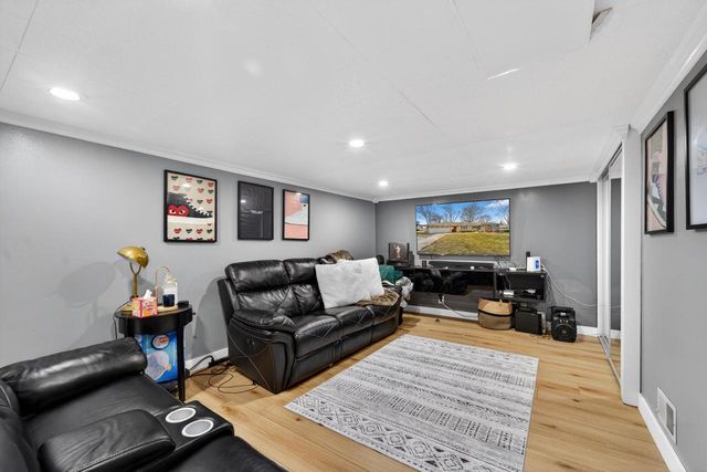 8617 N 57th STREET, Brown Deer, WI 53223