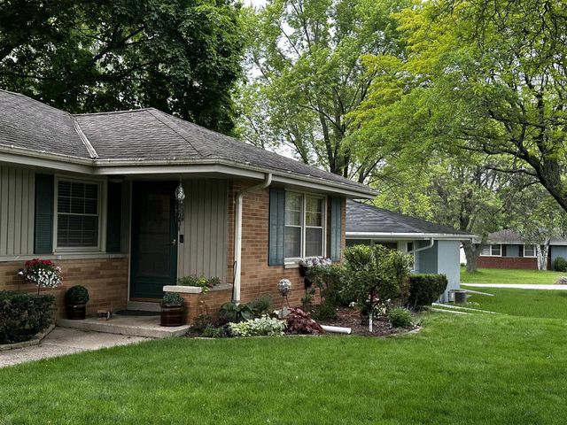 8617 N 57th STREET, Brown Deer, WI 53223