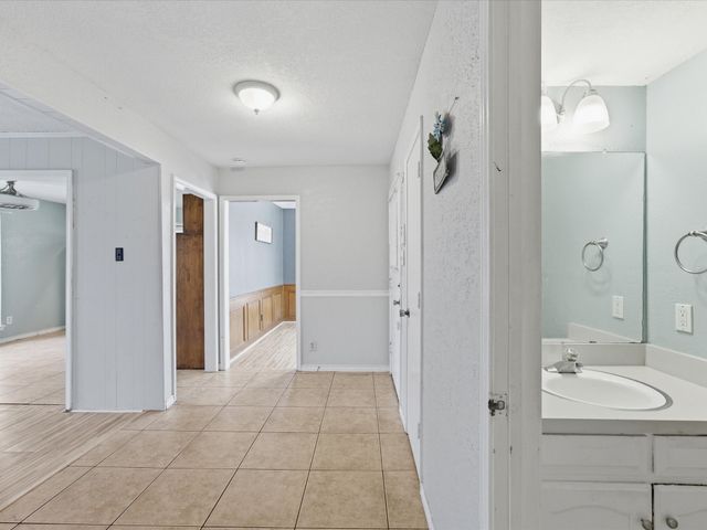 7419 Lemonwood Lane, Fort Worth, TX 76133
