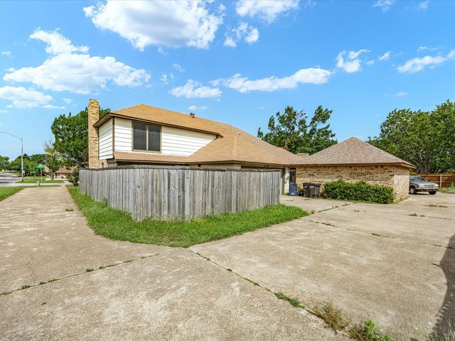 7419 Lemonwood Lane, Fort Worth, TX 76133