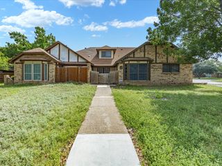 7419 Lemonwood Lane, Fort Worth, TX 76133