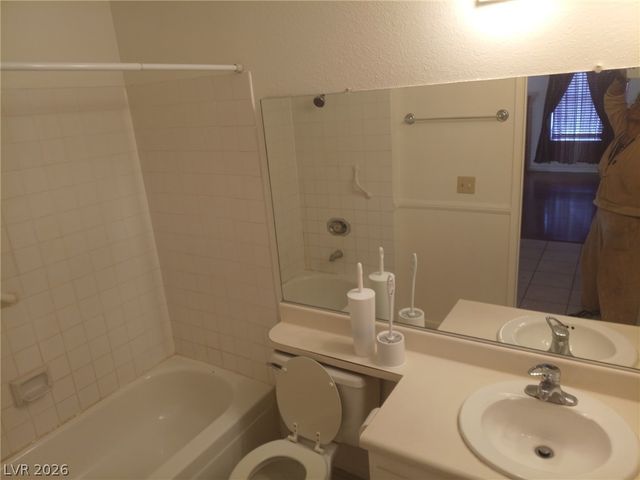 3926 Bushnell Drive 70, Las Vegas, NV 89103