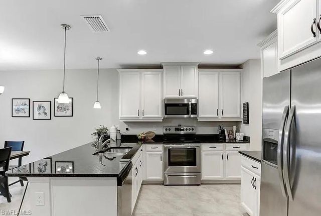 12123 Mahogany Cove ST, Fort Myers, FL 33913