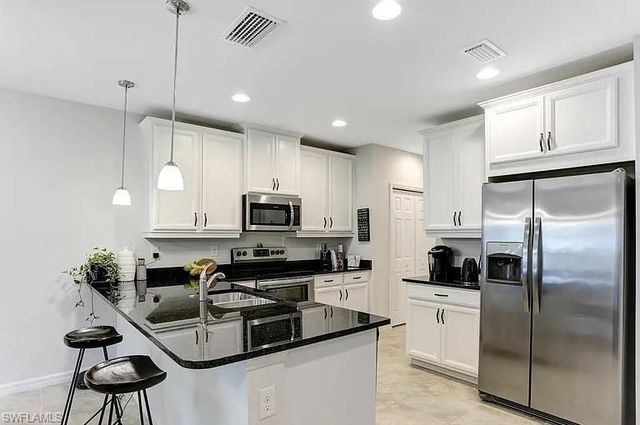 12123 Mahogany Cove ST, Fort Myers, FL 33913