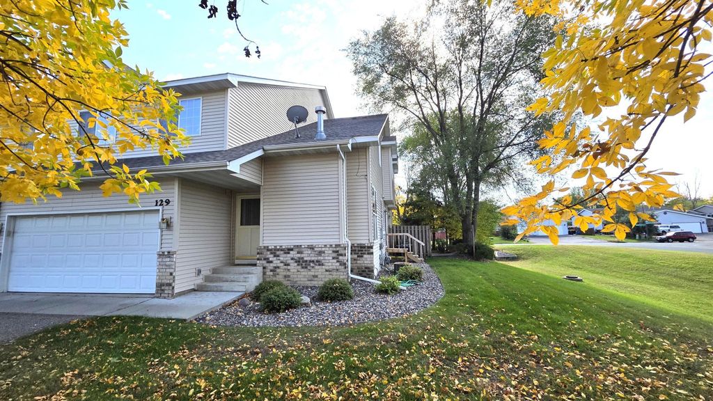 129 Appleblossom Lane, Shakopee, MN 55379 — photo 2