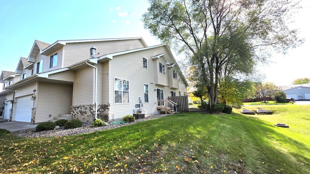 129 Appleblossom Lane, Shakopee, MN 55379 — photo 3