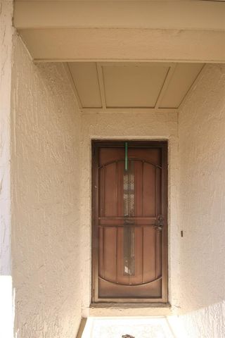 12310 EAGLESWOOD DRIVE D, Hudson, FL 34667