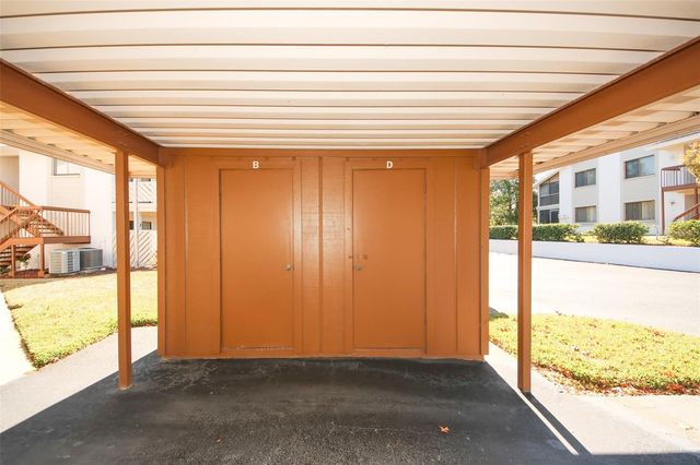 12310 EAGLESWOOD DRIVE D, Hudson, FL 34667