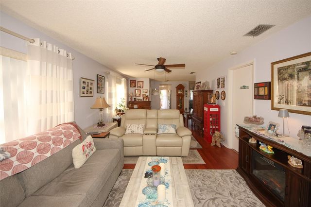 12310 EAGLESWOOD DRIVE D, Hudson, FL 34667