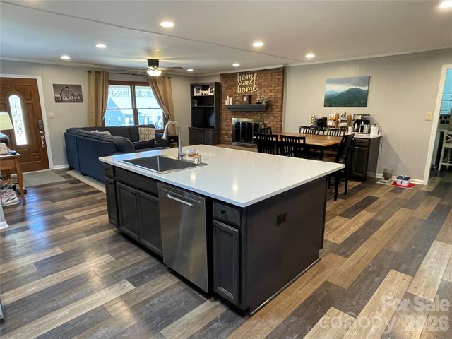 120 General Pemberton Street, Stanley, NC 28164