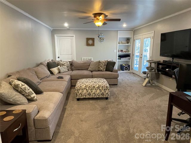 120 General Pemberton Street, Stanley, NC 28164