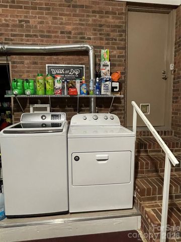 120 General Pemberton Street, Stanley, NC 28164