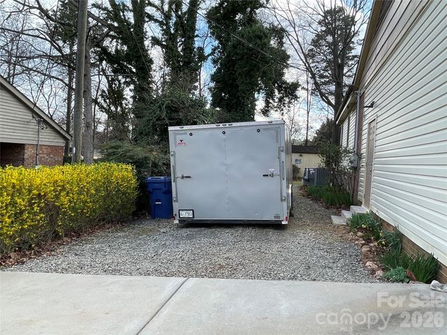 120 General Pemberton Street, Stanley, NC 28164