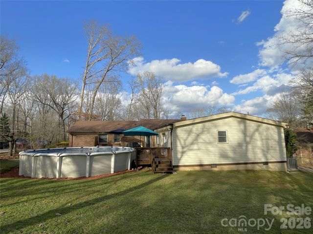 120 General Pemberton Street, Stanley, NC 28164