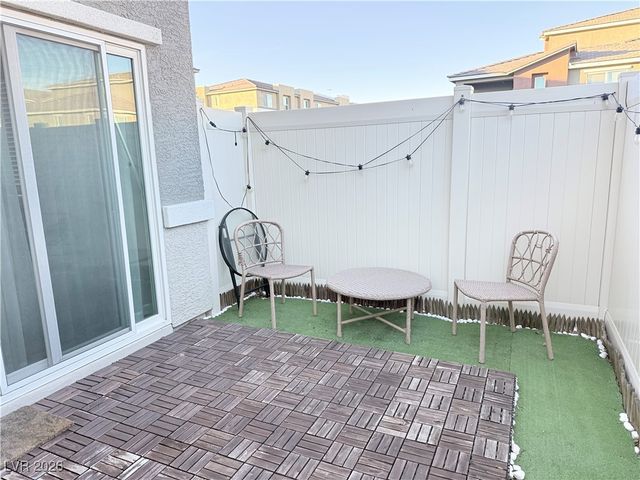 2872 Atomic Tangerine Way 1, Las Vegas, NV 89183