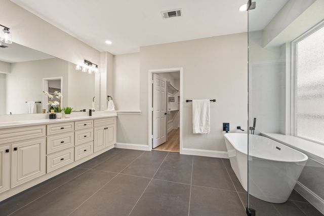 11207 Raveneaux Drive, Frisco, TX 75033