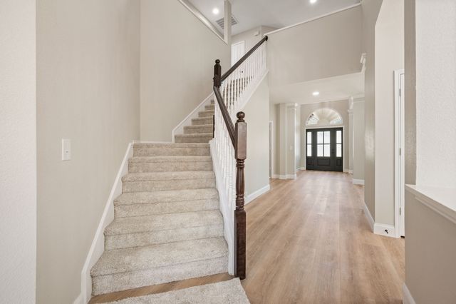 11207 Raveneaux Drive, Frisco, TX 75033