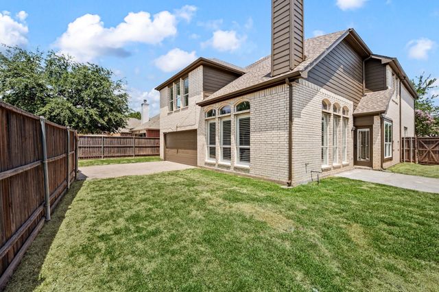 11207 Raveneaux Drive, Frisco, TX 75033