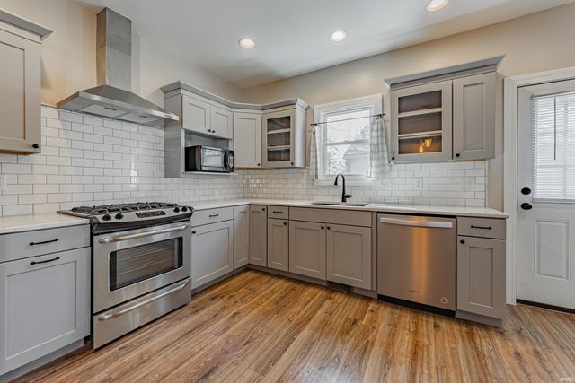 2819 Oakley Street, Evansville, IN 47710