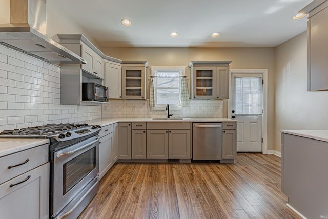 2819 Oakley Street, Evansville, IN 47710