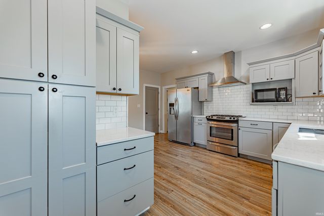 2819 Oakley Street, Evansville, IN 47710