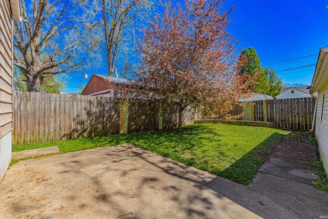 2819 Oakley Street, Evansville, IN 47710