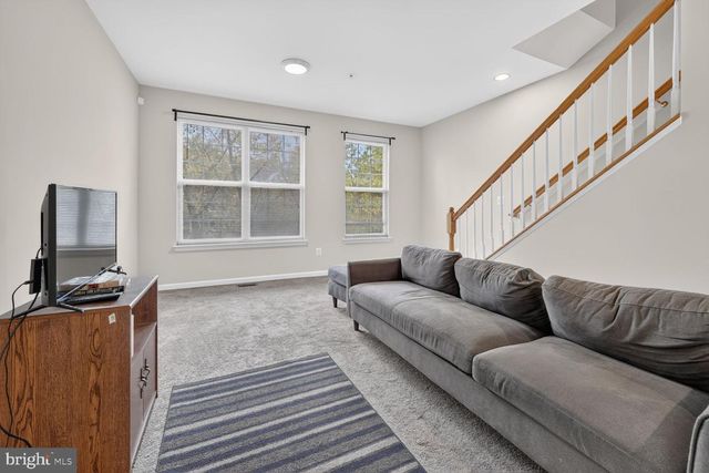 564 GARRETT A MORGAN BLVD, Landover, MD 20785