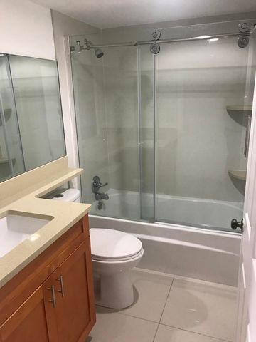 2000 SPRINGDALE Boulevard 210, Palm Springs, FL 33461