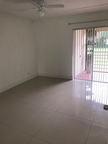2000 SPRINGDALE Boulevard 210, Palm Springs, FL 33461