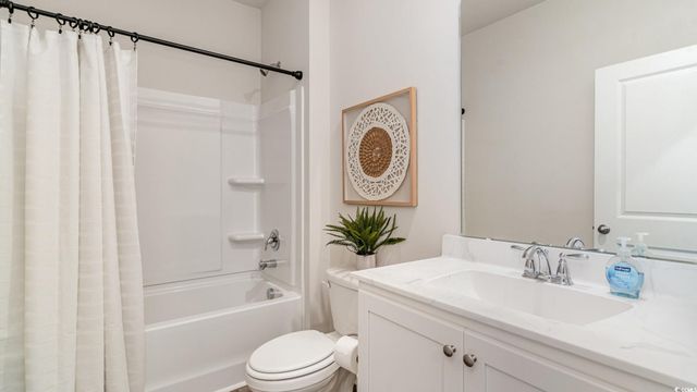 874 Farmers Passage Loop, Loris, SC 29569