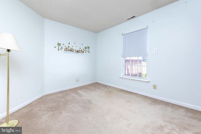 9 WARE DR, Glassboro, NJ 08028