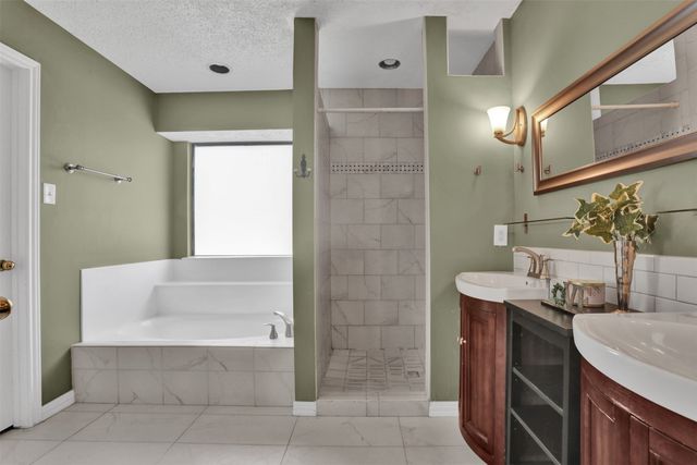 6712 Coach House Lane, Plano, TX 75023