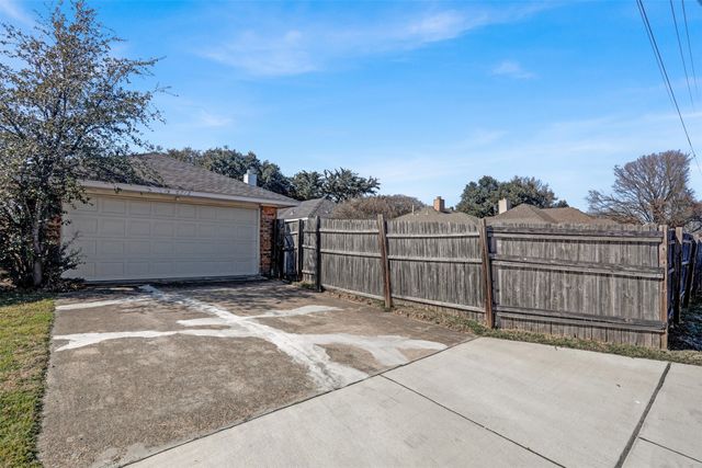 6712 Coach House Lane, Plano, TX 75023