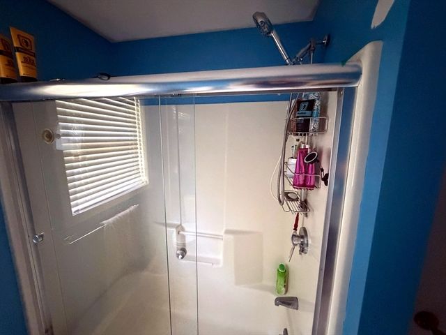 25 Winston Circle, Haverhill, MA 01830