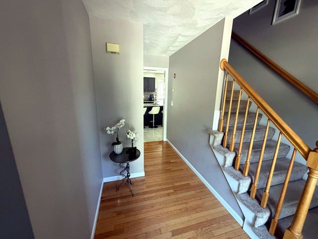 25 Winston Circle, Haverhill, MA 01830