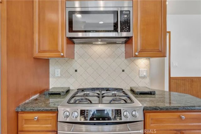742 Irving, Burbank, CA 91504