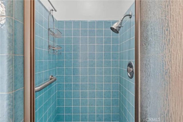 742 Irving, Burbank, CA 91504