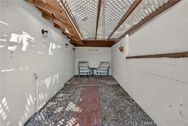 742 Irving, Burbank, CA 91504
