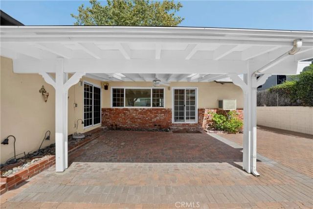 742 Irving, Burbank, CA 91504