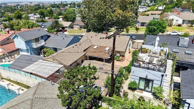742 Irving, Burbank, CA 91504