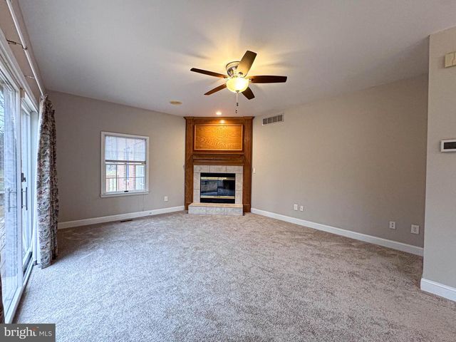 1527 WILD CRANBERRY DR, Crownsville, MD 21032