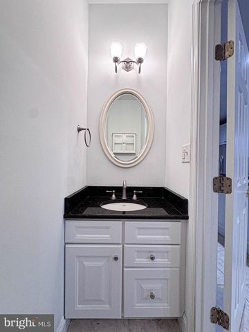 1527 WILD CRANBERRY DR, Crownsville, MD 21032