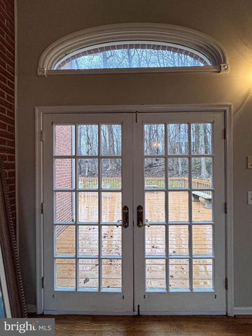 1527 WILD CRANBERRY DR, Crownsville, MD 21032