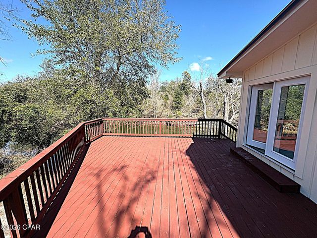 13770 NW Shuman Ferry Road, Altha, FL 32421