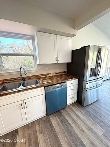 13770 NW Shuman Ferry Road, Altha, FL 32421