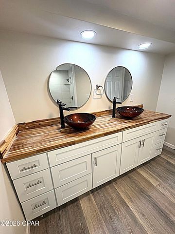 13770 NW Shuman Ferry Road, Altha, FL 32421