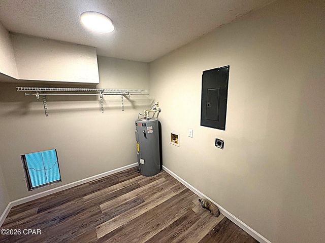 13770 NW Shuman Ferry Road, Altha, FL 32421