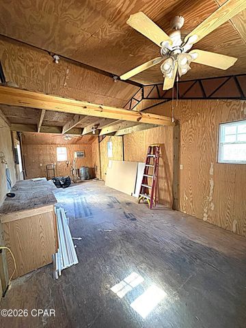 13770 NW Shuman Ferry Road, Altha, FL 32421