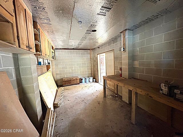 13770 NW Shuman Ferry Road, Altha, FL 32421